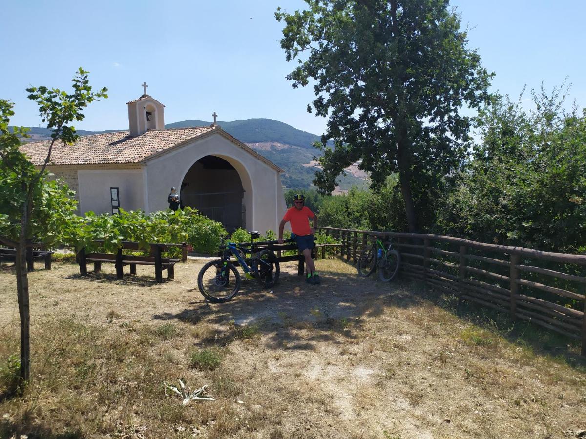 All Inbasilicata Bed & Breakfast Baragiano Ngoại thất bức ảnh